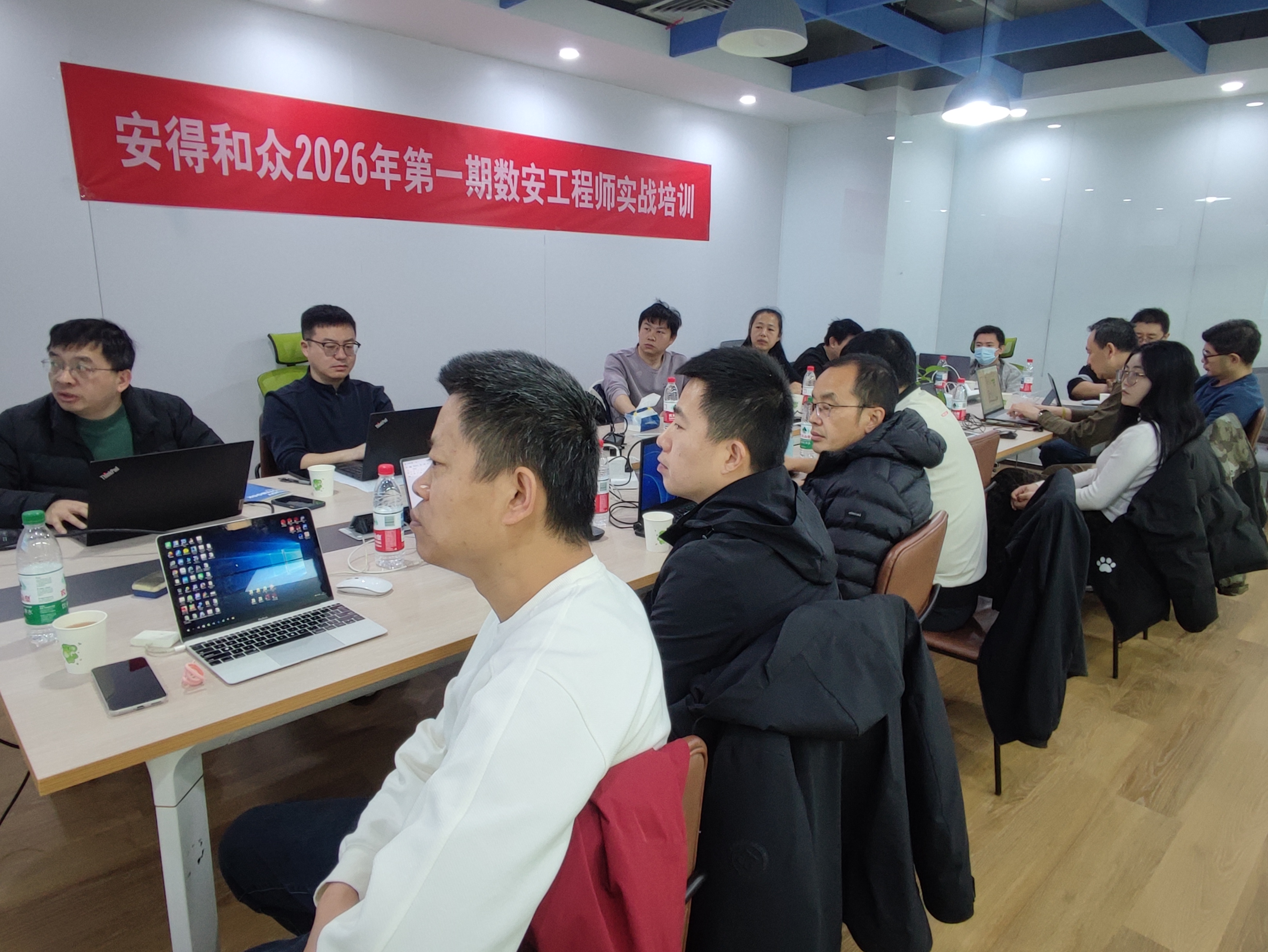 培训现场照片 (3).jpg